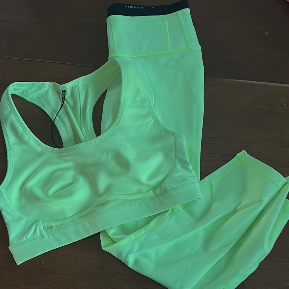 Fabletics Bright yellow/green Activewear Set